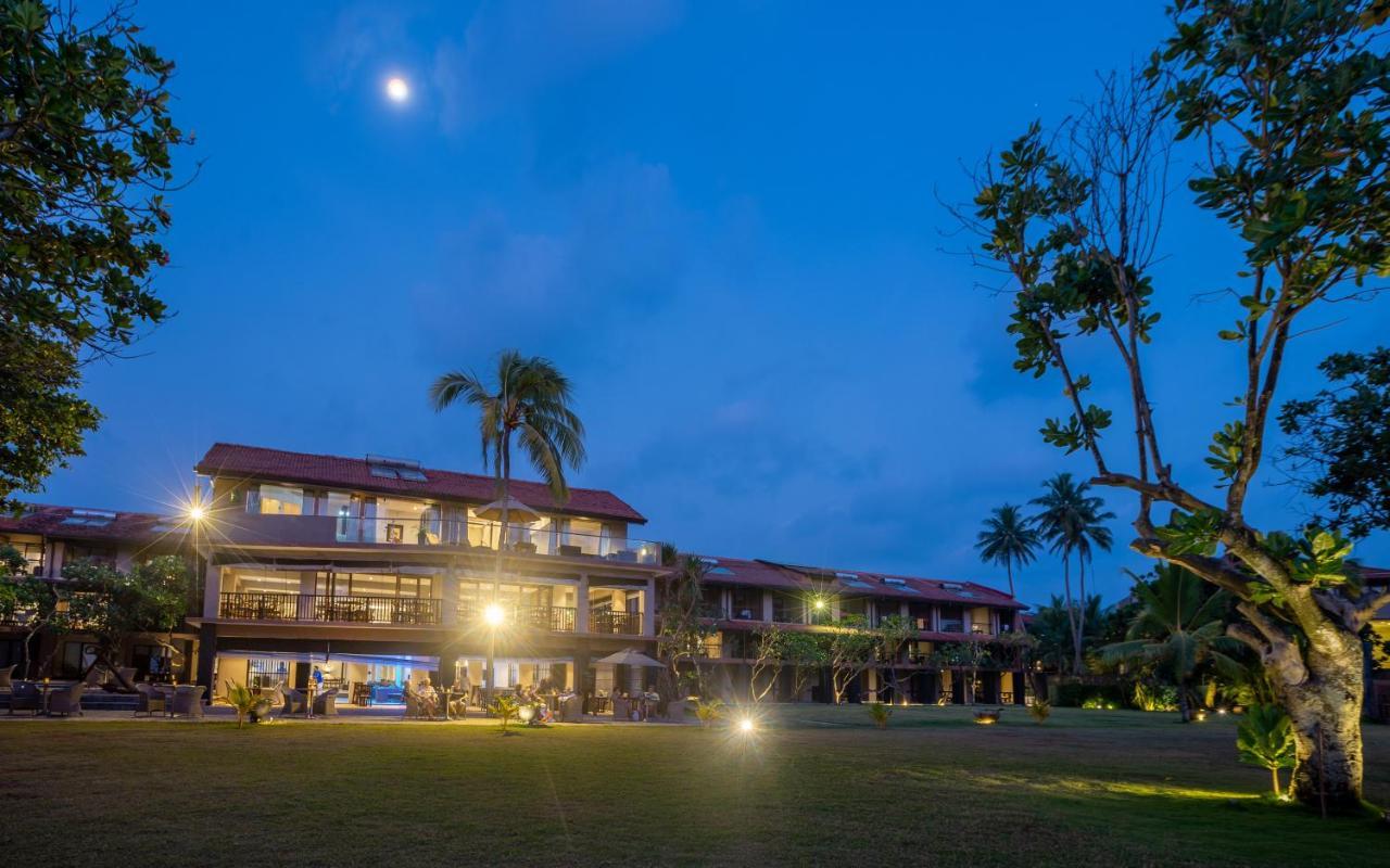 Earl's Reef Hotel Bentota Buitenkant foto